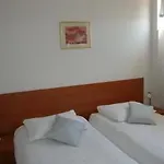 Dujam Hotel 3*